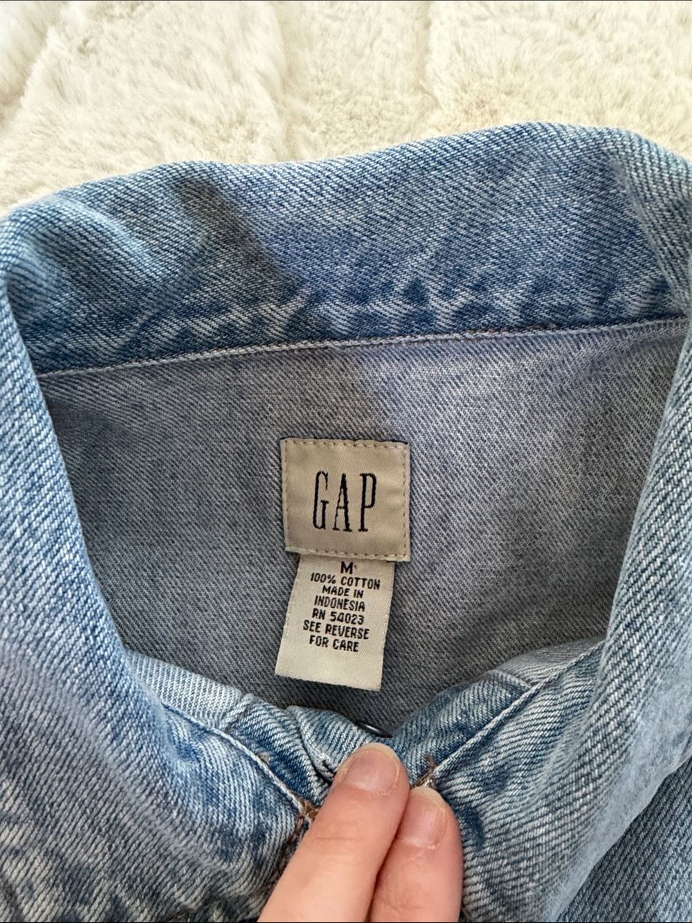 GAP Light Blue Denim Button-Front Vest - Picture 2 of 4